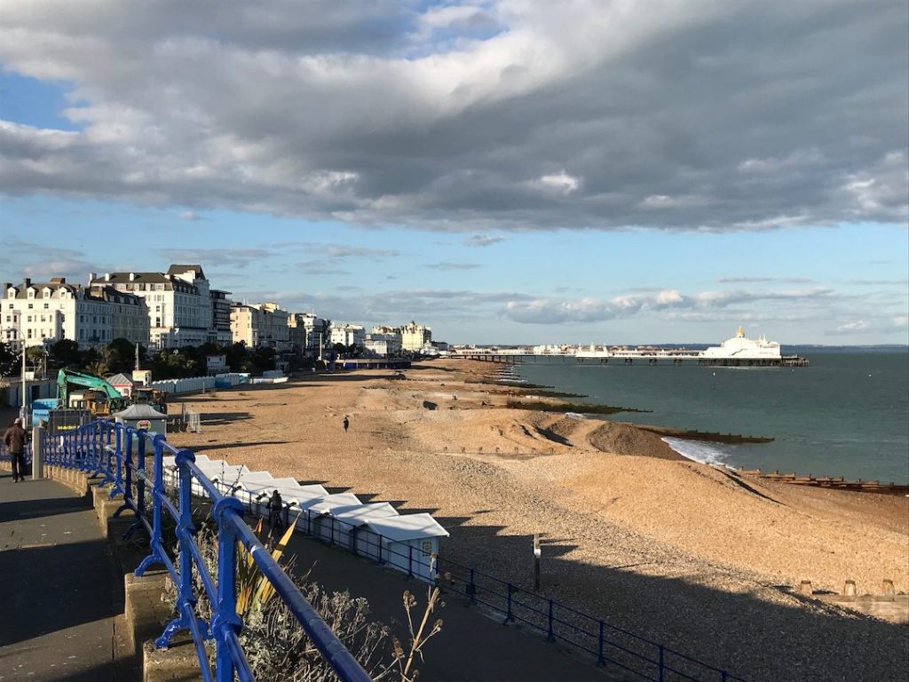 The Keneallist: A pier in Eastbourne. Perhaps the pier in Eastbourne. The only one I saw, anyway.